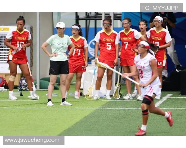 赛后分析：广州网球队与深圳网球队在比赛中的战术意识与表现对比